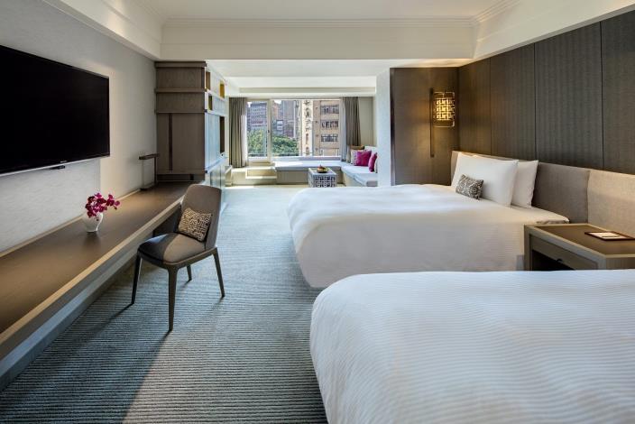 圖3-晶華酒店推出雲天露台家庭客房優惠方案(贈栢麗廳四客豪華午餐 享有「雲天廊」專屬禮遇)