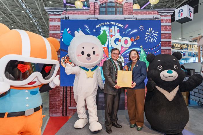 圖5：馬來西亞雪蘭莪州首席執行官蔡依霖率團參訪ITF「臺北館」，與ITF臺北館進行交流。