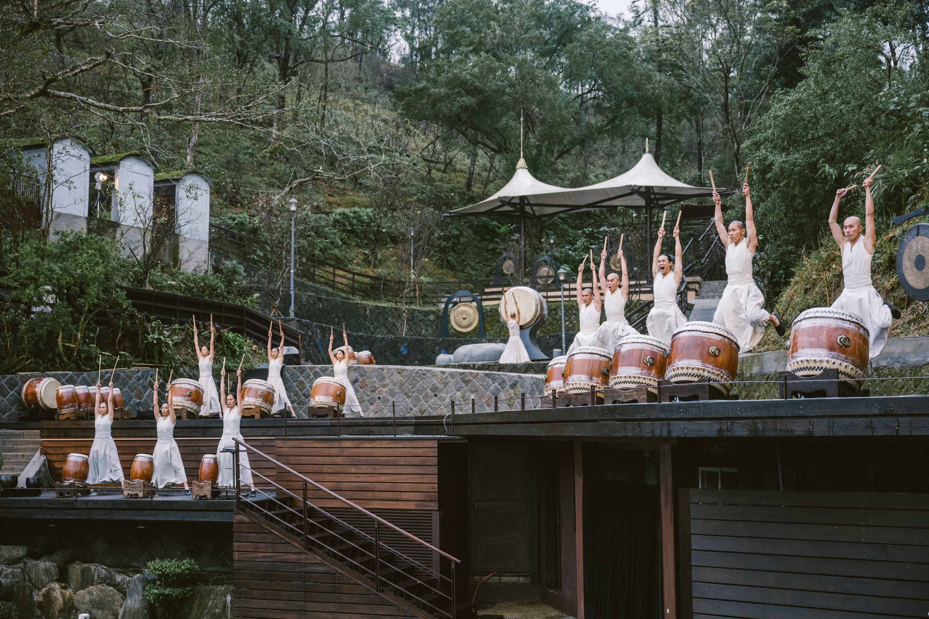 貓空年度盛事「臺北里山川」，優人神鼓將帶來震撼人心的擊鼓演出。(優人神鼓提供)