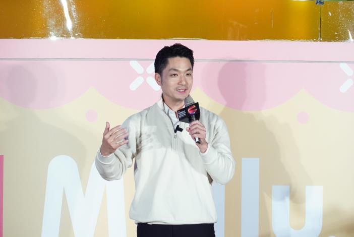 蔣萬安祝福大家一馬當先、馬到成功、馬上幸福.JPG