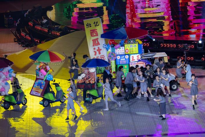 臺藝大戲劇系舞蹈系擔任文化節目演出團隊03