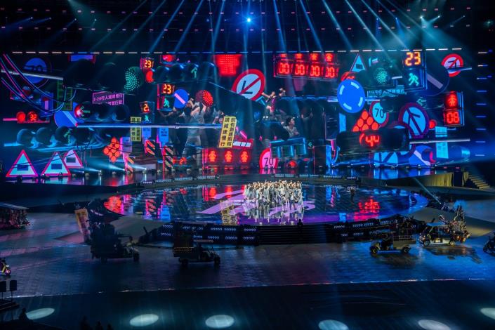 臺藝大戲劇系舞蹈系擔任文化節目演出團隊帶來精彩表演