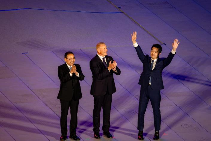 新北市長侯友宜（左）、國際壯年運動總會會長Sergey Bubka（中）、臺北市長蔣萬安（右）共同出席2025年雙北世壯運開幕典禮，象徵國際交流與雙北城市合作的深化(1)