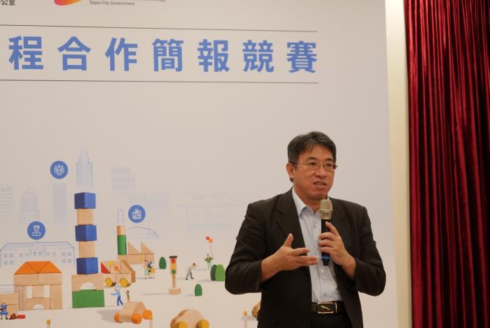 台北市副秘書長陳志銘表示，這些學生的研究成果令人耳目一新，也期待未來能透過各種管道廣納更多來自不同領域的意見和想法