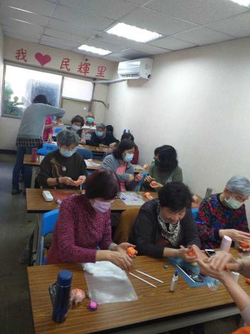 line_906651442304550