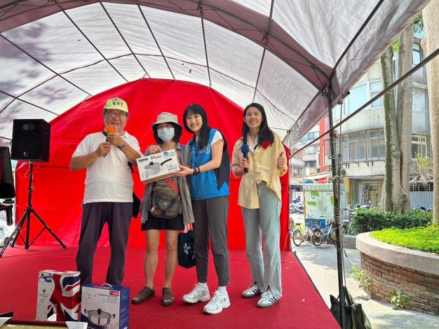 LINE_ALBUM_1130512母親節_240520_23