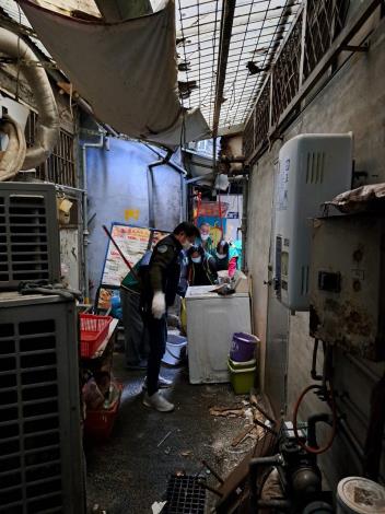 LINE_ALBUM_大掃除 112_1218_240105_25