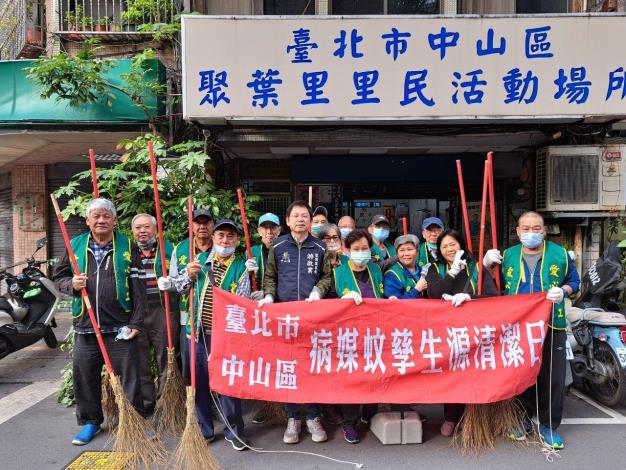 LINE_ALBUM_大掃除 112_1218_240105_2