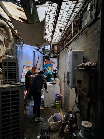 LINE_ALBUM_大掃除 112_1218_240105_21