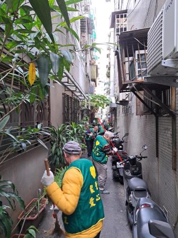 LINE_ALBUM_大掃除 112_1218_240105_17