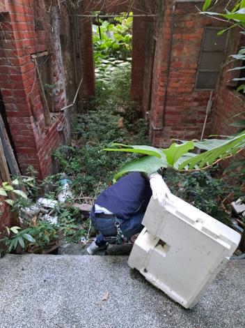 LINE_ALBUM_大掃除 112_1218_240105_34