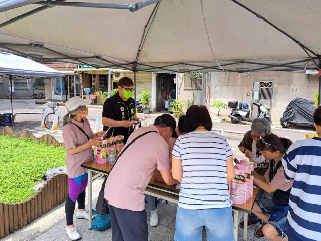 LINE_ALBUM_母親節 1130504_240506_2