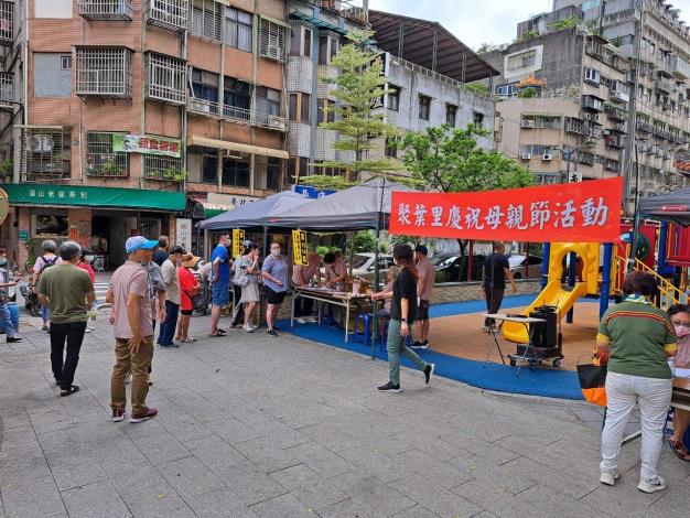 LINE_ALBUM_母親節 1130504_240506_39