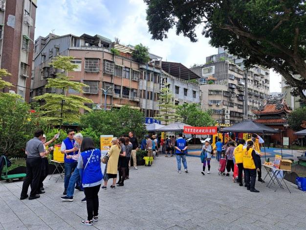 LINE_ALBUM_母親節 1130504_240506_19