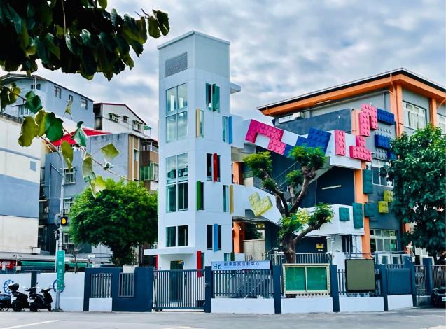 劍潭區民活動中心電梯1