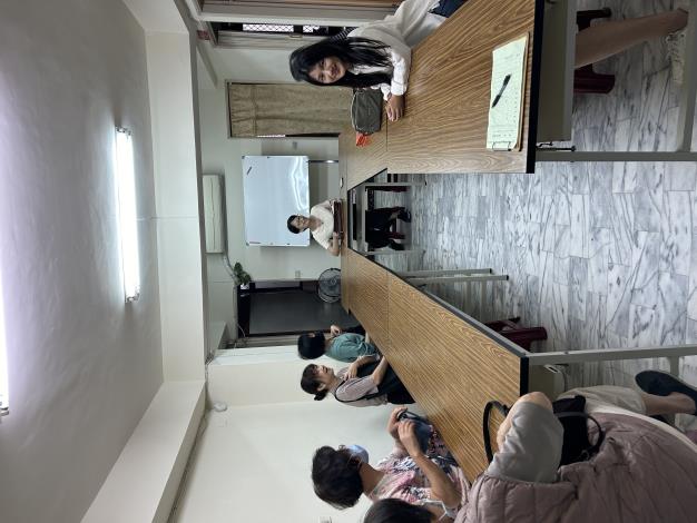 E3C7B241-C547-417B-BBBD-6092E39ABFC8