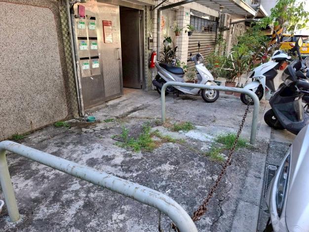 LINE_ALBUM_20251010百齡里清潔日_251016_25