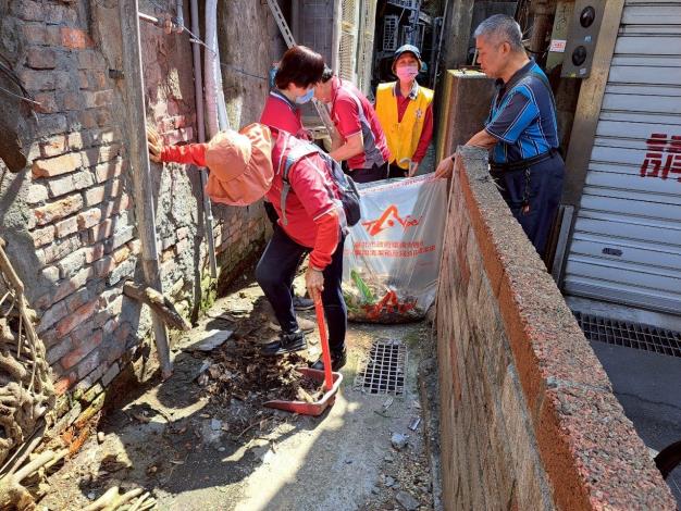 LINE_ALBUM_1140502清潔日_250502_10