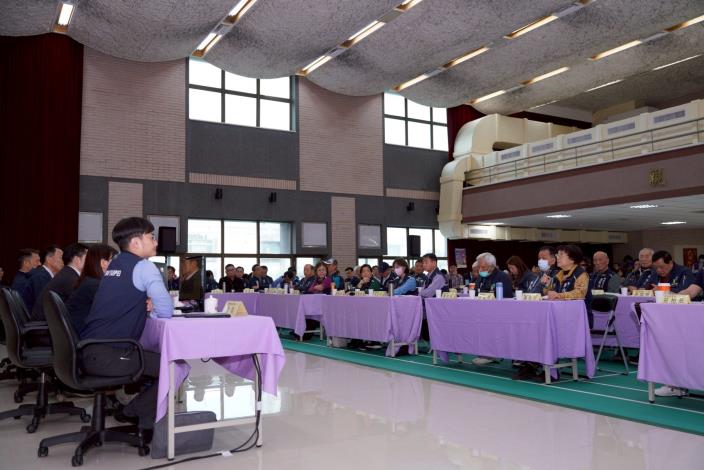 鄭里長出席提案爭取增設區民活動中心相關事宜