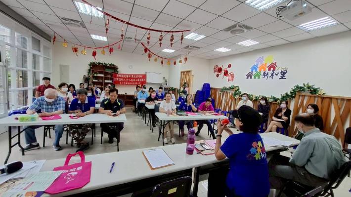 LINE_ALBUM_114年10月21日里鄰長工作會報_251107_28