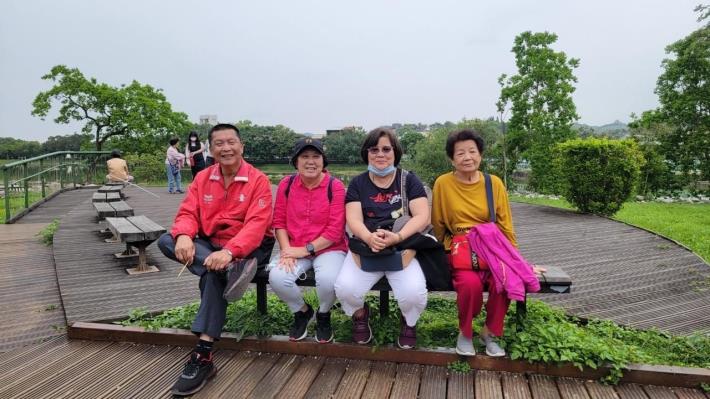 LINE_ALBUM_112.4.30日善里_230501_13