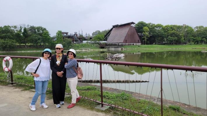 LINE_ALBUM_112_0.4.30日善里_230501_10