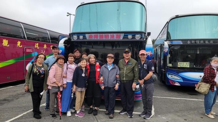 LINE_ALBUM_112.4.30日善里_230501_16