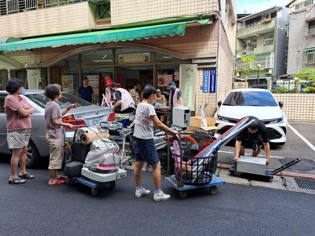 多采多資宣導資源回收活動 (2)