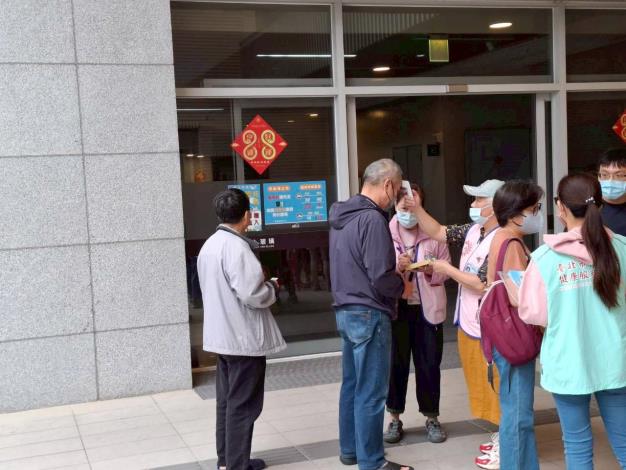 LINE_ALBUM_114／11／01，疫苗注射站_251105_18