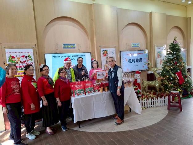 LINE_ALBUM_114／12／24聖誕節活動_251224_146