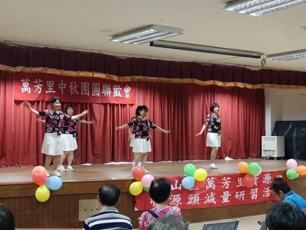 LINE_ALBUM__240909_27