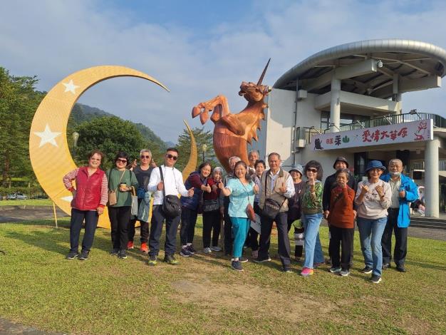 LINE_ALBUM_113.11.30鄰長旅遊(無極三清總道院、獨角仙休閒農場、旺萊山)_241203_43