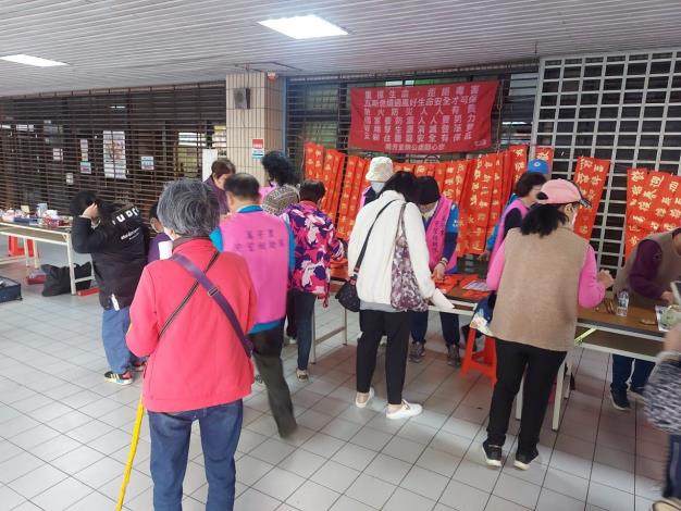 LINE_ALBUM_114.1春節_250120_1
