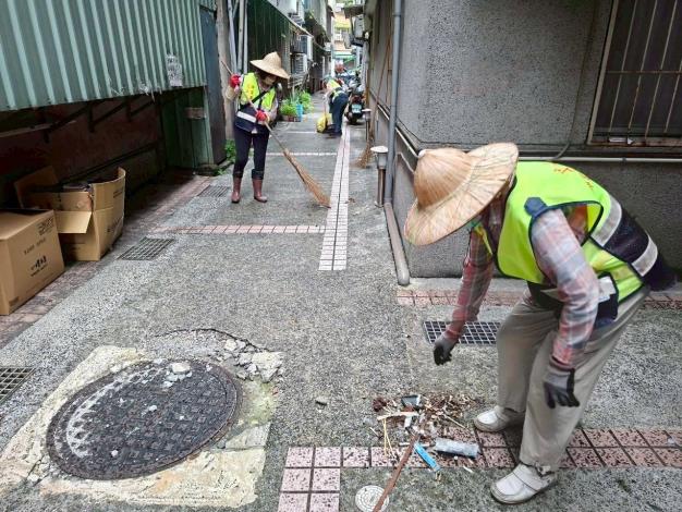 LINE_ALBUM_里民大掃除_260615_18_0