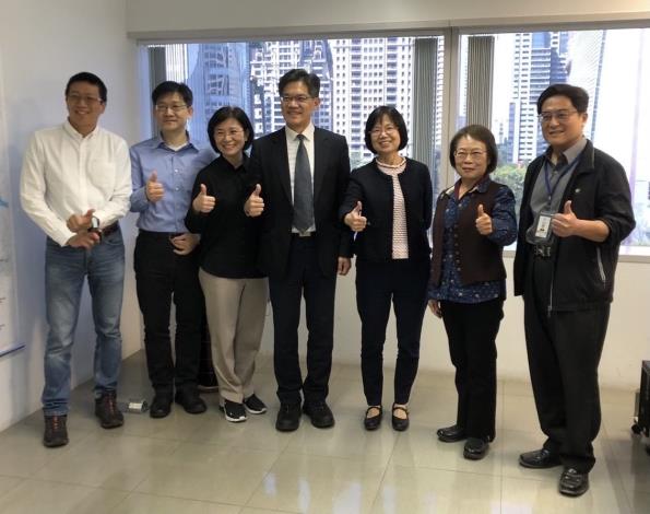 Department of Finance, Taipei City Government visited the Finance Bureau of Taichung City Government.