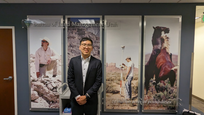 Subdivision Chief Cheng Kai-yen accompanied to visit the BLM office in Utah.