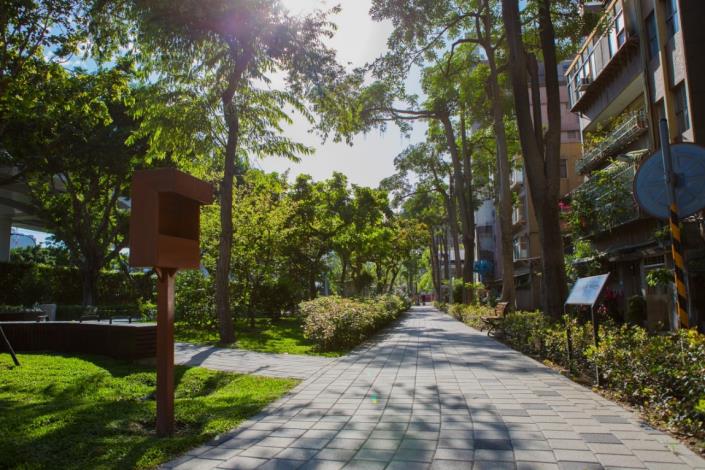 圖1、華山公園通透性絕佳的連貫空間