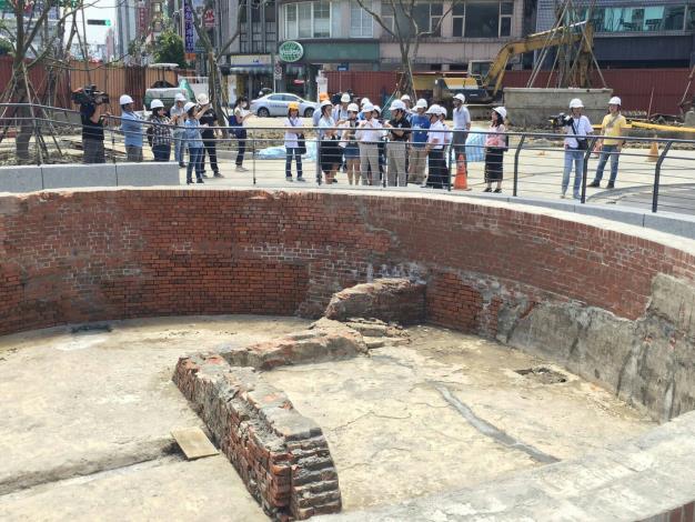 林副市長訪查建成圓環工程進度狀況(圖三)