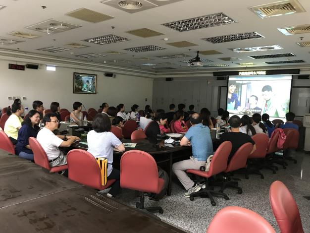 圖3.文山特教老師講解感覺統合