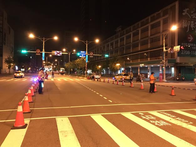 圖1-1:感謝辛苦的義交及警察人員