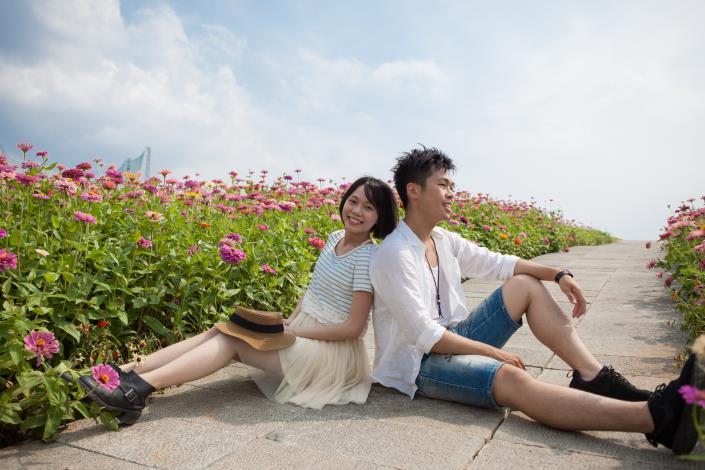 17.青春不要留白!俊男美女來外拍!