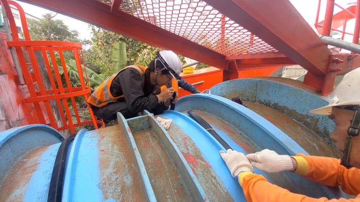 Replacement of water stop rubber o-rings for Yuanshan Bridge