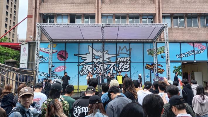 The bonus stage gave even more young artists a chance to shine and share their voice!