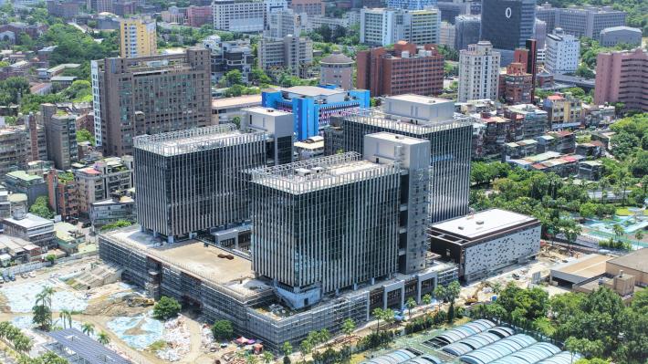 Current Construction Photo – Gongguan Building Complex 1