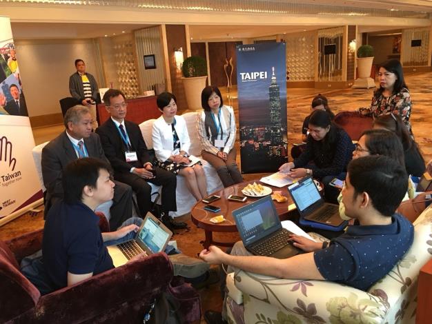 The Department of Information and Tourism, Taipei City Government participates in Southeast Asia MICE promoting event in Manila, being interviewed by local press with the representatives of BFT and TAITRA after the event.