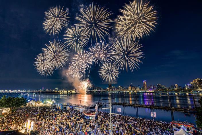 2024 Dadaocheng Summer Festival 300-second theme fireworks show on July 17_08