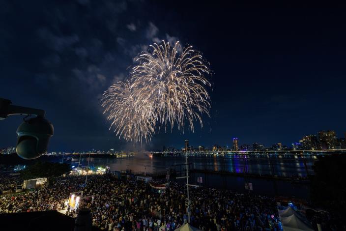 2024 Dadaocheng Summer Festival 300-second theme fireworks show on July 17_06