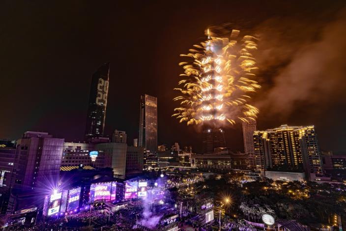 2025 Taipei’s HIGH New Year City 101 Fireworks_11
