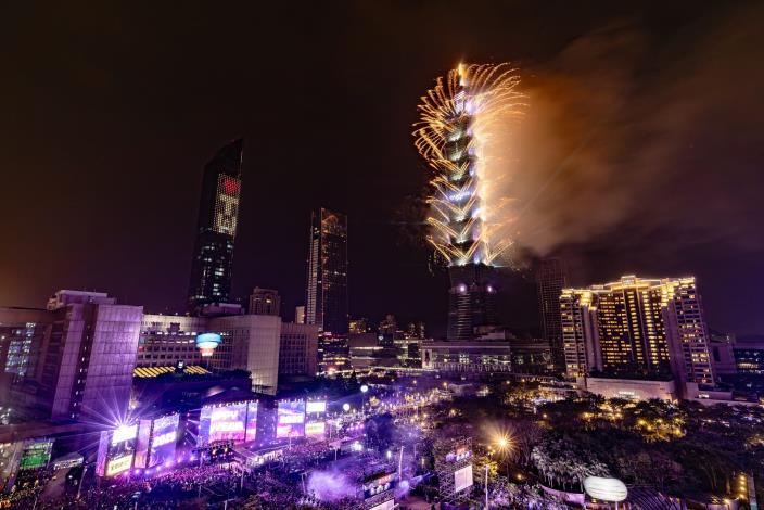 2025 Taipei’s HIGH New Year City 101 Fireworks_02