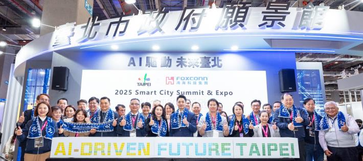 5. Group Photo at the Pavilion Openin